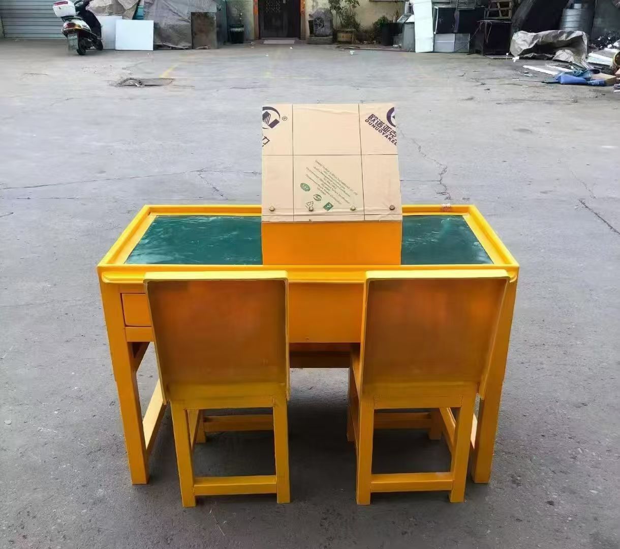 梨树防静电导通桌井下煤矿火工品发放桌：危险品流转的安全守护者